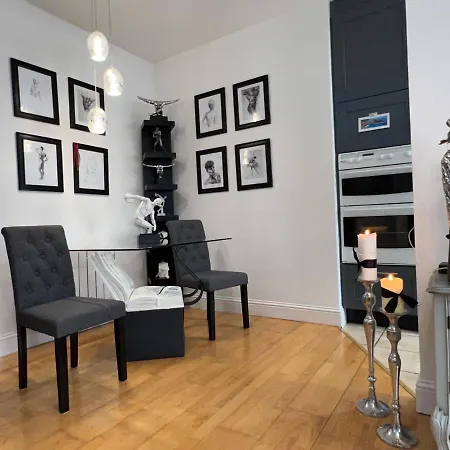 Lovely In * コーク