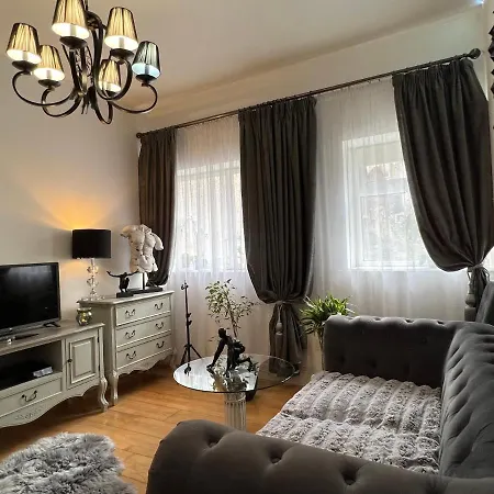 Lovely In Appartement