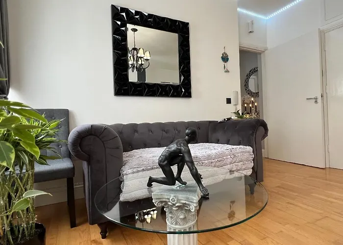 Lovely In Appartement *